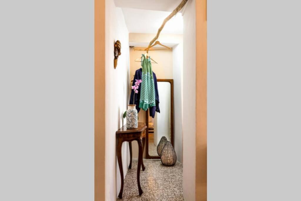 Al vicolo del Gallo APPARTAMENTO Varallo Esterno foto
